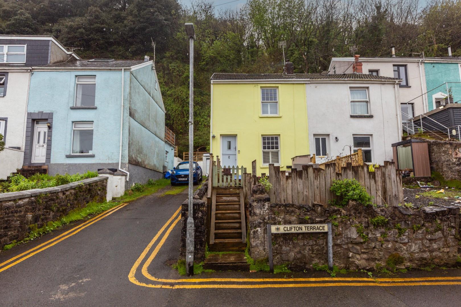 Clifton Terrace, Mumbles, Swansea, SA3 4EJ